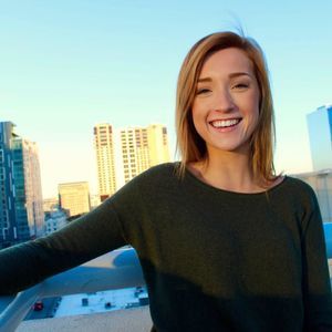 Meet your Posher, Abby